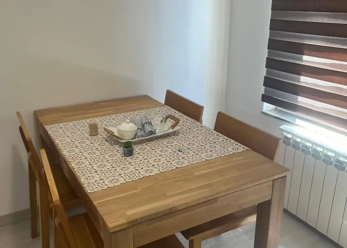 Apartmani Prenj 1 I 2 Centar
