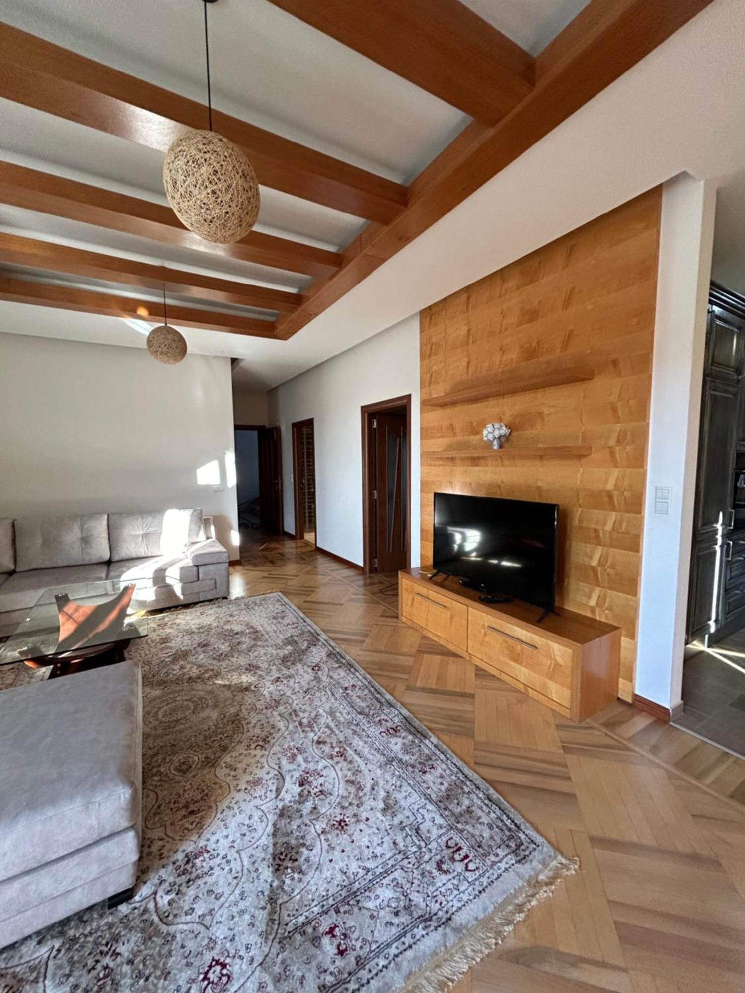 Prenj 1 I 2 Centar Apartment