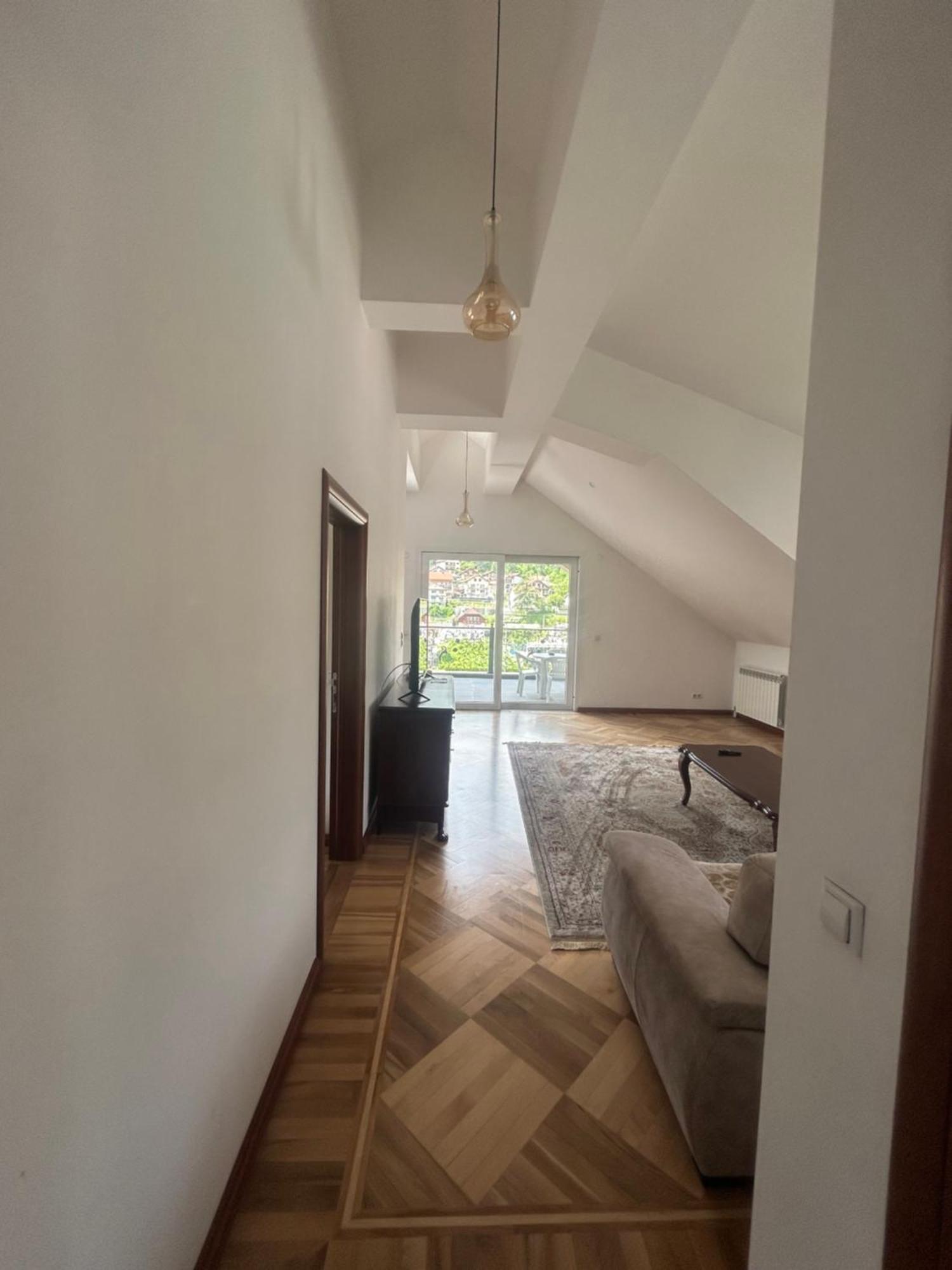 Apartment Prenj 1 I 2 Centar *